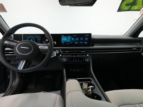 New 2025 Hyundai Sonata SEL image 35