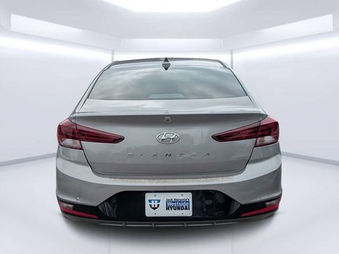 Used 2020 Hyundai Elantra SEL w/ Cargo Package (C1) FWD image 4