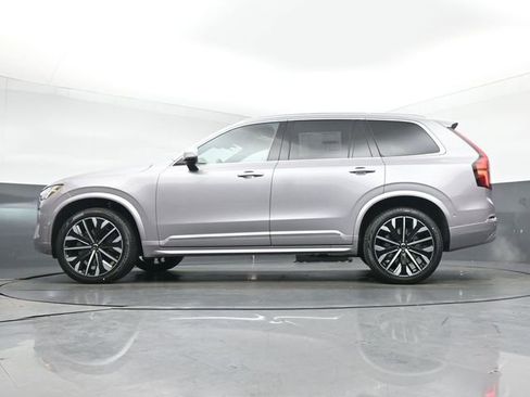 New 2026 Volvo XC90 B6 Plus w/ Protection Package Premier AWD/4WD image 43