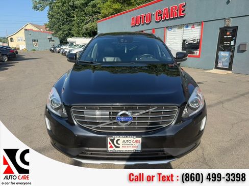 Used 2015 Volvo XC60 T6 Platinum w/ Climate Package AWD/4WD image 2
