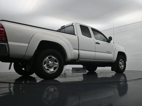 Used 2009 Toyota Tacoma PreRunner w/ SR5 Pkg #2 RWD image 30