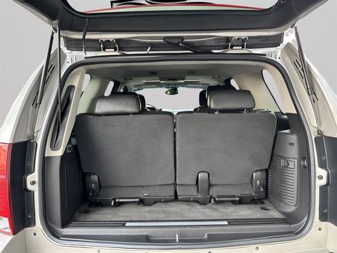 Used 2008 Cadillac Escalade AWD image 29