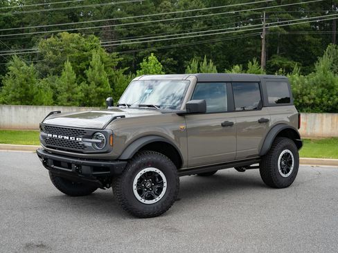 New 2026 Ford Bronco Badlands AWD/4WD image 4