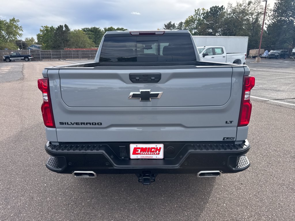 Used 2024 Chevrolet Silverado 1500 LT Trail Boss w/ LT Trail Boss Premium Package AWD/4WD image 4