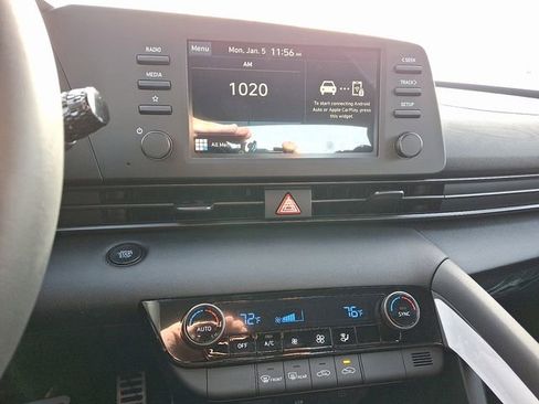 New 2026 Hyundai Elantra Sport image 7