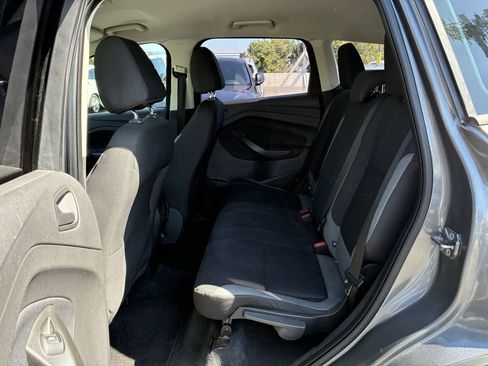 Used 2013 Ford Escape S FWD image 4