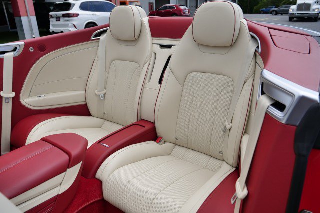 Used 2021 Bentley Continental GT AWD/4WD image 22