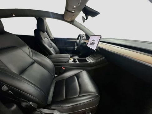 Used 2023 Tesla Model Y Performance AWD/4WD image 29