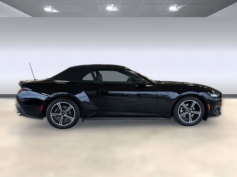Certified 2025 Ford Mustang Premium RWD image 7