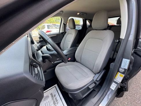 Used 2022 Ford Escape SE w/ SE Sport Appearance Package AWD/4WD image 9