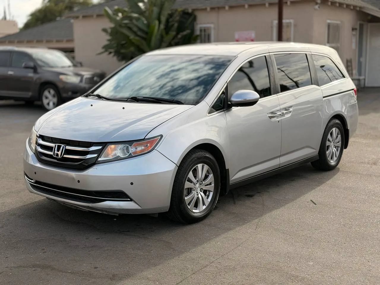 Used 2015 Honda Odyssey EX image 6