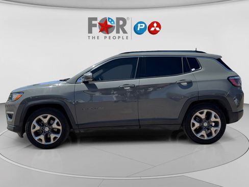 Used 2021 Jeep Compass Limited FWD image 2