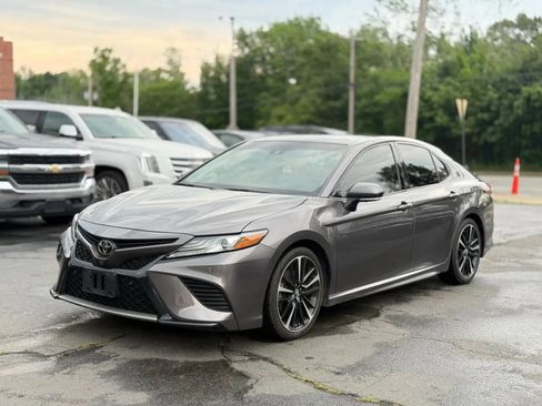 Used 2018 Toyota Camry XSE w/ Driver Assist Package FWD image 30