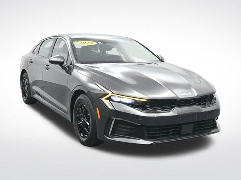 Used 2025 Kia K5 LXS image 3
