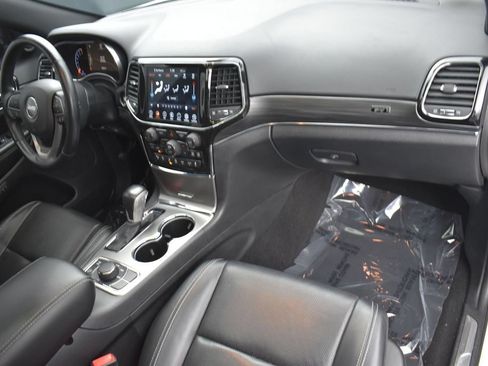 Used 2021 Jeep Grand Cherokee Limited w/ Quick Order Package 28K 80th AWD/4WD image 32