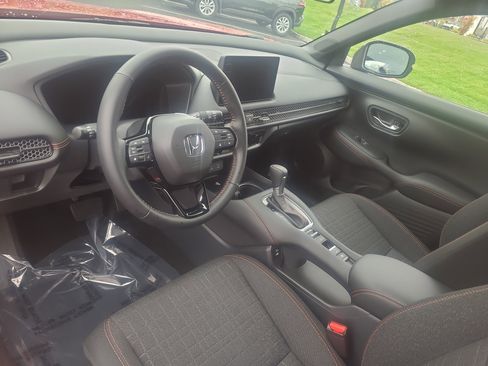 Used 2026 Honda HR-V Sport image 16