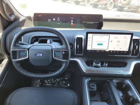 New 2027 Ford Expedition Tremor w/ Driver's Package AWD/4WD image 9