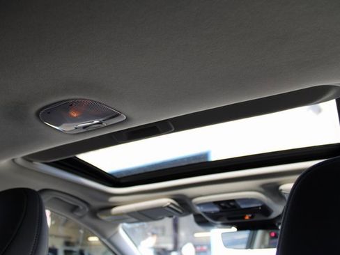 Certified 2025 Subaru Crosstrek 2.0i Premium image 27