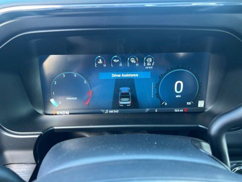 New 2026 Ford F350 Lariat w/ Lariat Premium Package AWD/4WD image 24