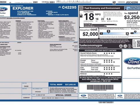 Used 2018 Ford Explorer XLT image 35