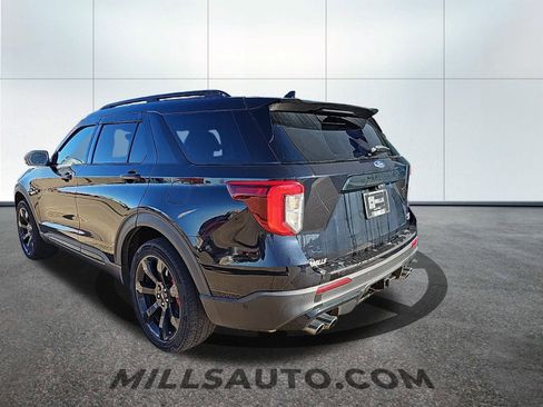Used 2020 Ford Explorer ST w/ ST Street Pack image 4