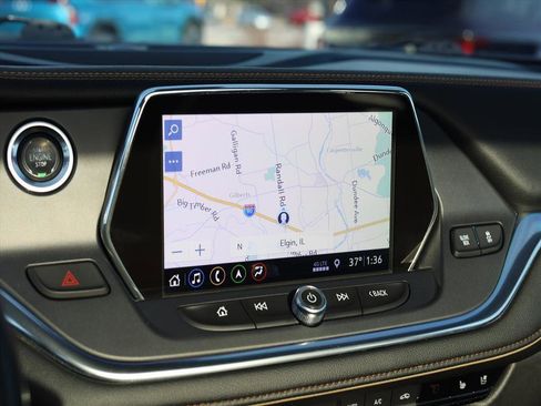 Used 2019 Chevrolet Blazer Premier w/ Sun and Wheels Package image 13