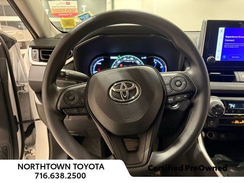Used 2024 Toyota RAV4 XLE image 7