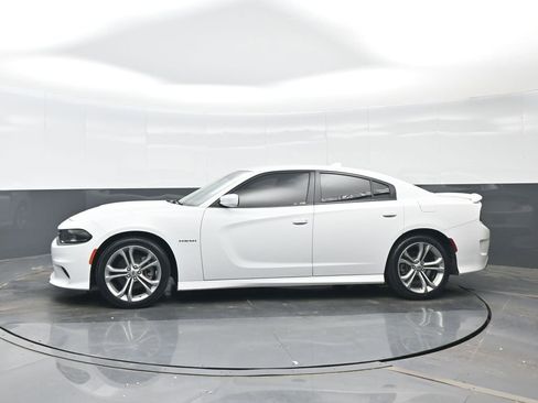 Used 2022 Dodge Charger R/T RWD image 3