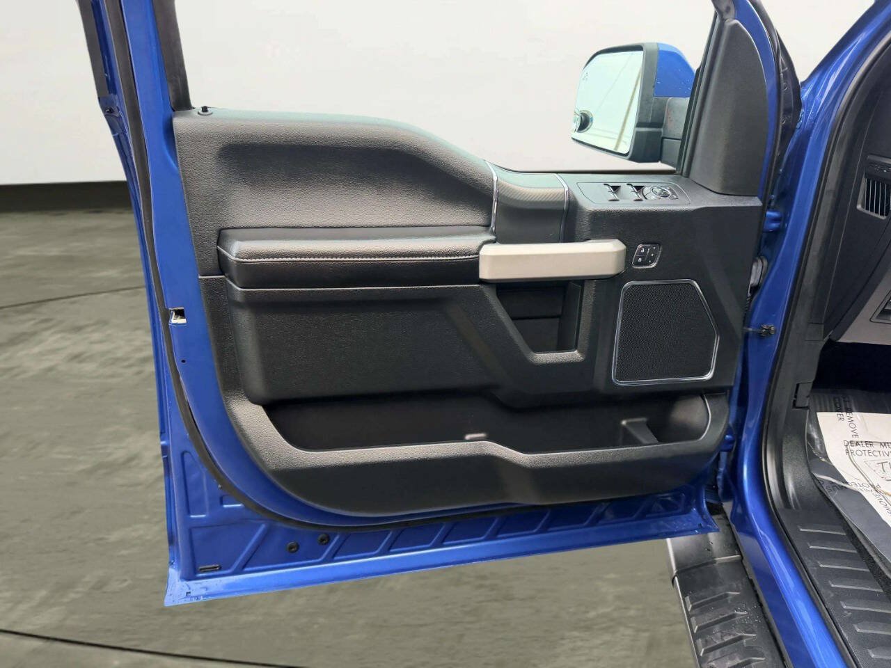 Used 2018 Ford F150 Lariat AWD/4WD image 15