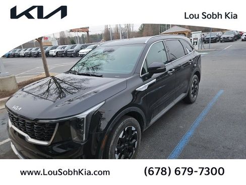 Certified 2024 Kia Sorento S image 1
