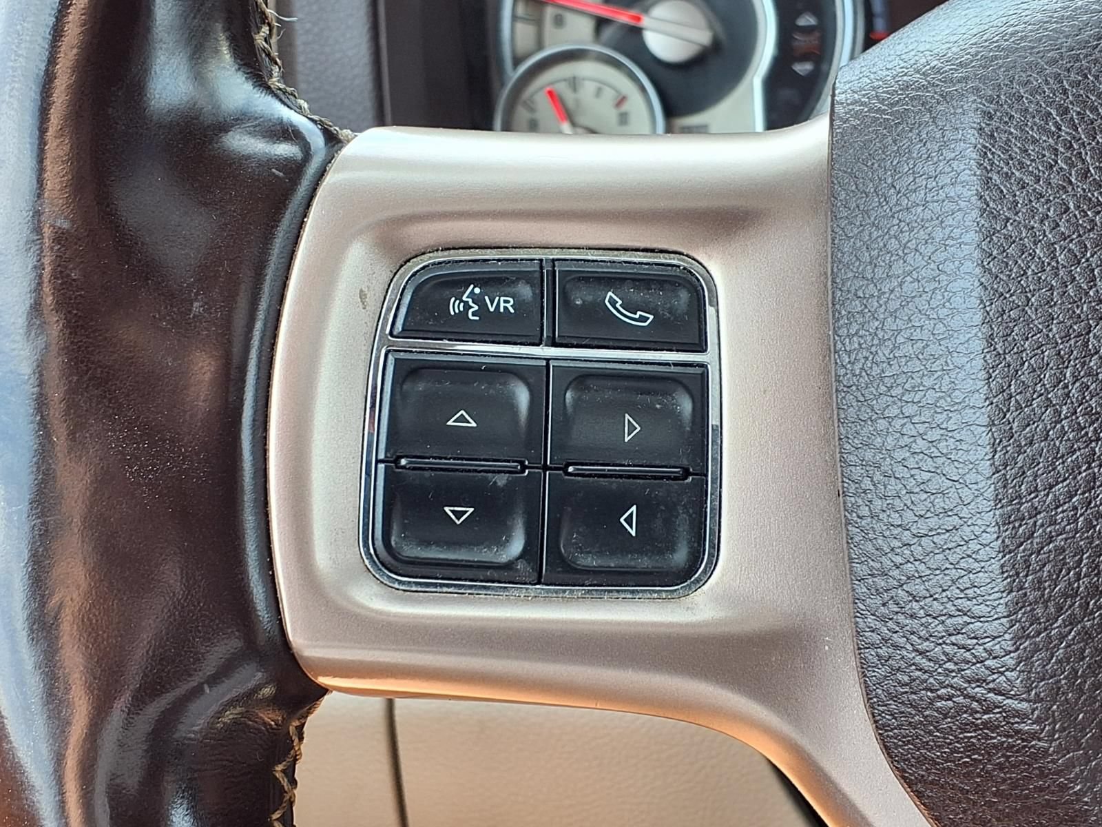 Used 2018 RAM 1500 Laramie Longhorn w/ Longhorn Southfork Package AWD/4WD image 28