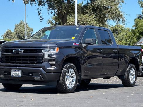 Used 2023 Chevrolet Silverado 1500 RST AWD/4WD image 7