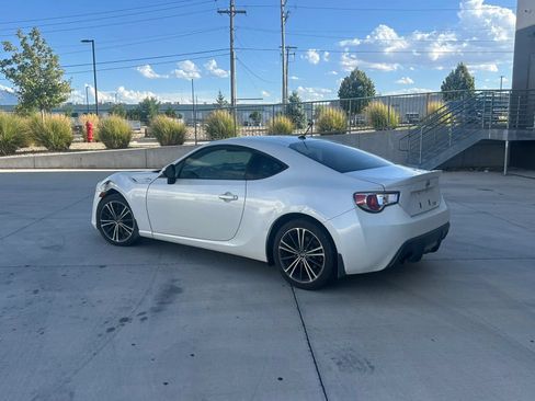 Used 2013 Scion FR-S RWD image 3