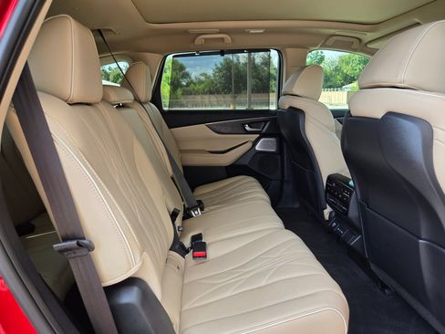 Certified 2025 Acura MDX SH-AWD w/ Advance Package image 25