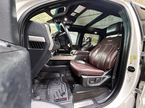 Used 2017 Ford F250 Platinum w/ Platinum Ultimate Package AWD/4WD image 40