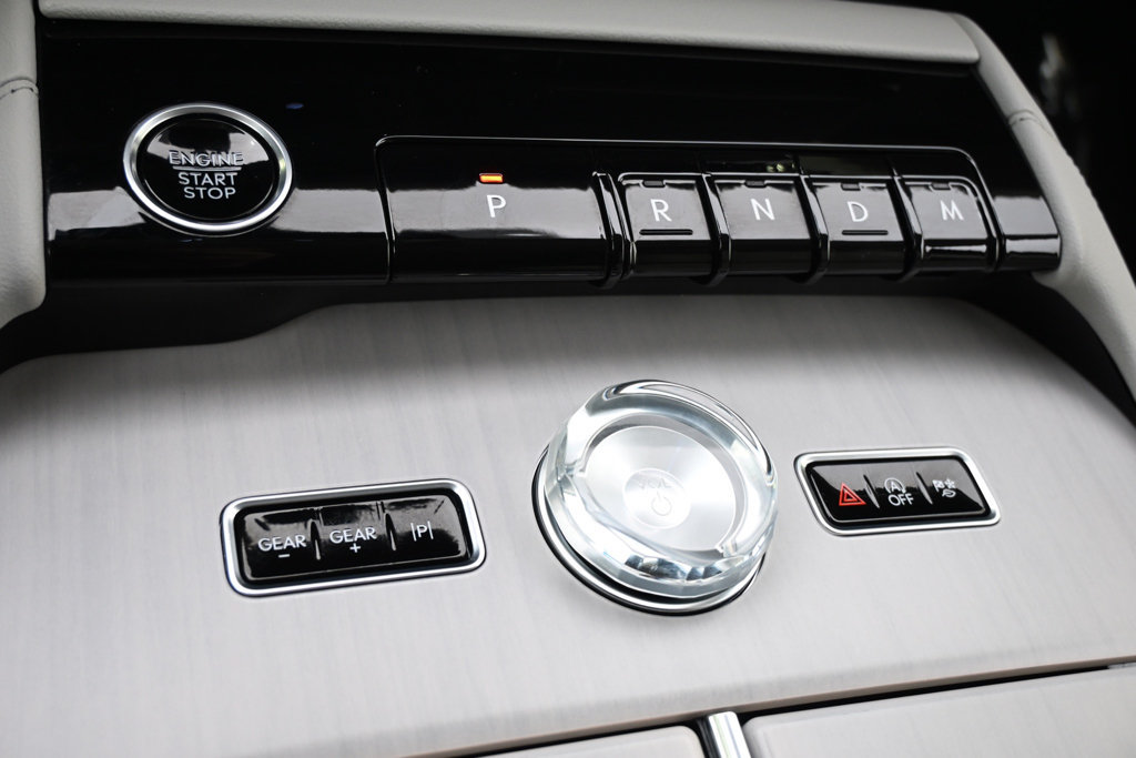 New 2026 Lincoln Navigator Reserve w/ Jet Appearance Package AWD/4WD image 30