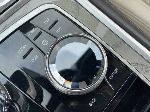 Certified 2023 BMW 840i xDrive Convertible w/ Driving Assistance Package image 25