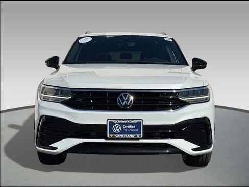 Certified 2023 Volkswagen Tiguan SE R-Line image 2