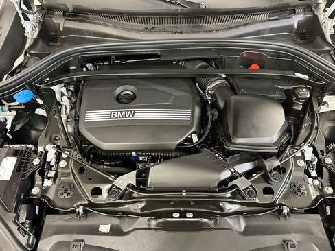 Used 2025 BMW X2 xDrive28i AWD/4WD image 34