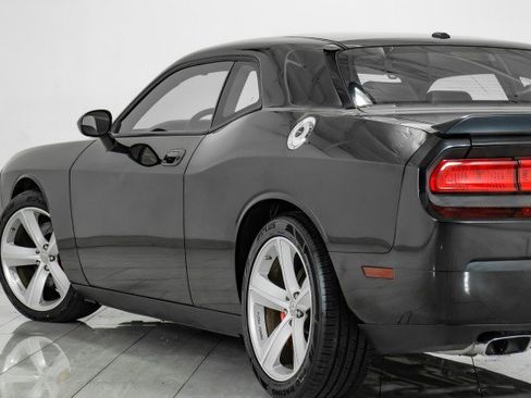Used 2008 Dodge Challenger SRT8 image 44