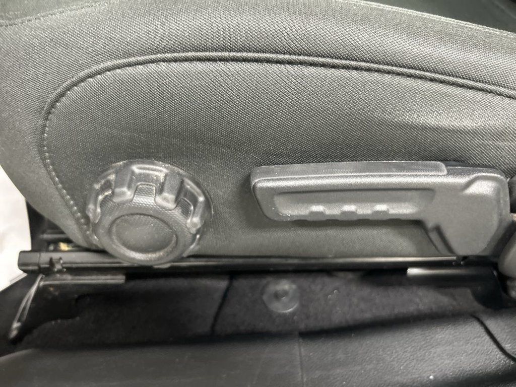 Used 2021 Jeep Wrangler Unlimited Sport AWD/4WD image 10