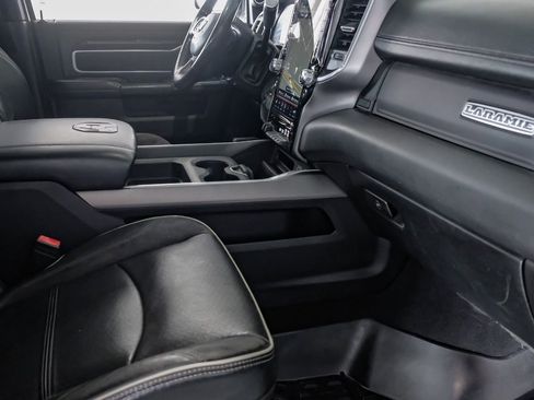 Used 2021 RAM 3500 Laramie image 12