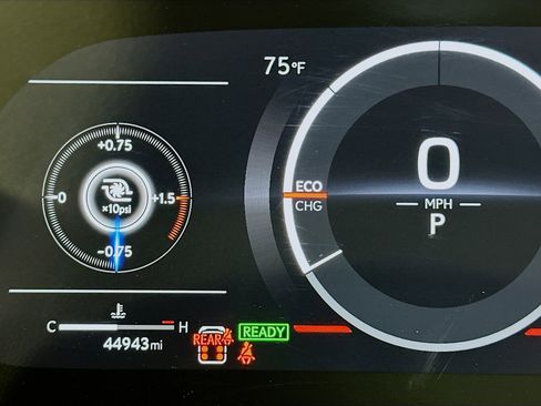 Used 2024 Lexus TX 500h AWD w/ Technology Package image 19