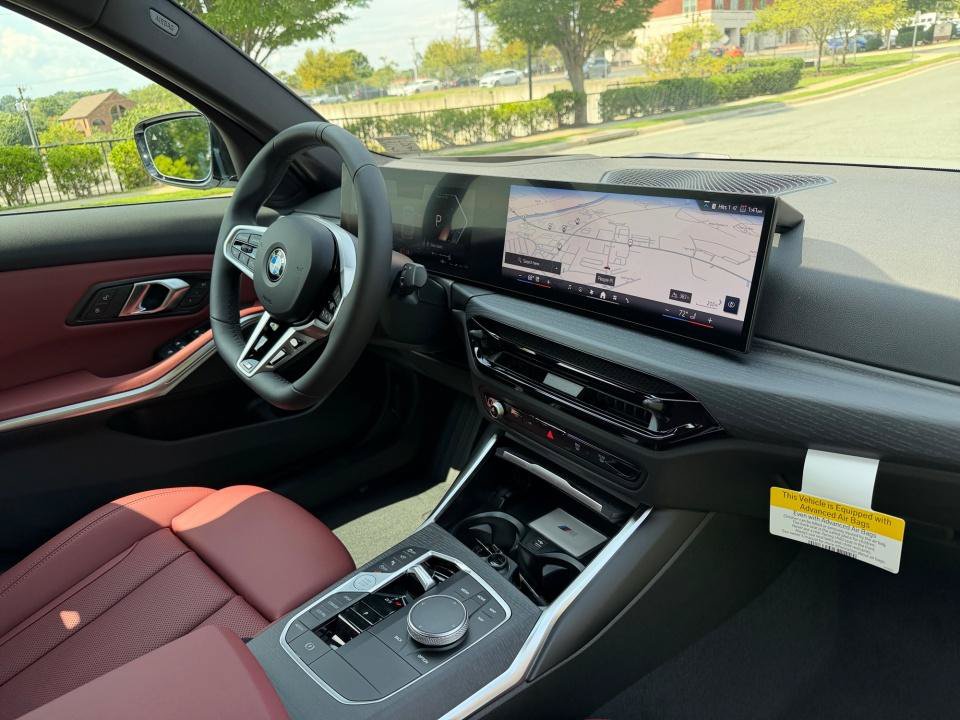 New 2026 BMW 330i xDrive Sedan w/ M Sport Package AWD/4WD image 28