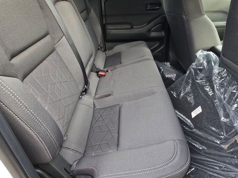 New 2026 Nissan Frontier SV image 11