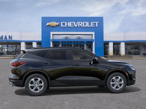 New 2026 Chevrolet Blazer LT w/ Convenience Package FWD image 5
