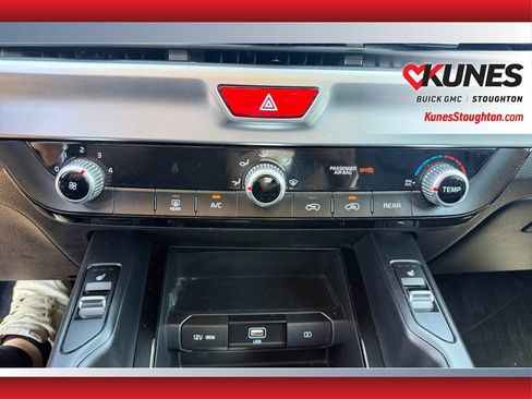 Used 2021 Kia Telluride S AWD/4WD image 29