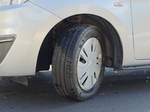 Used 2018 Mitsubishi Mirage ES image 33