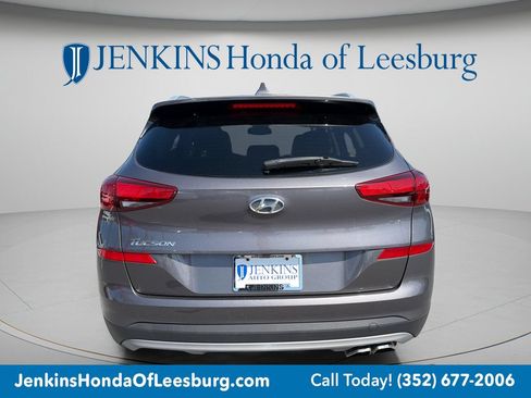 Used 2021 Hyundai Tucson SEL FWD image 4