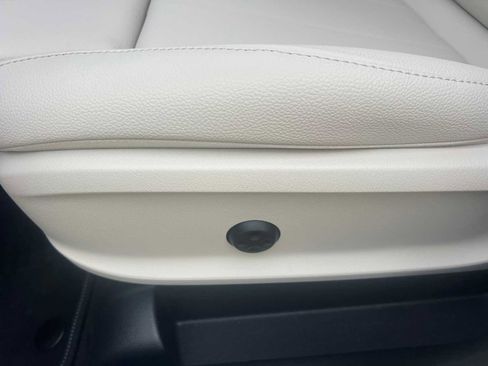 New 2026 Mercedes-Benz GLA 250 image 22